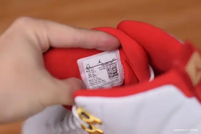 Cheap Jordan 130690-107 Retro (2019) 12 Air 